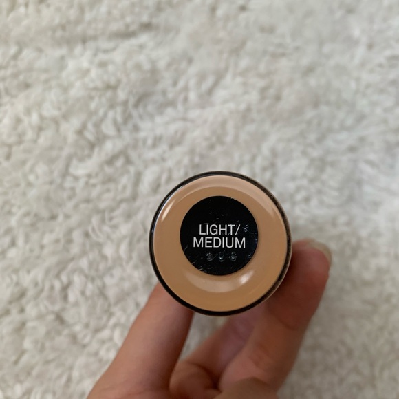 NEW Smashbox camera ready BB water - Picture 3 of 3